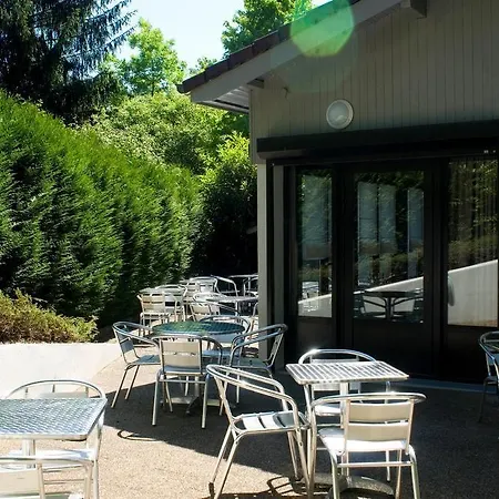 Campanile - Cran Gevrier 3*